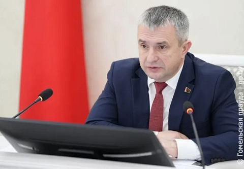 Снег лежит, но сев не ждет. На аппаратном совещании облисполкома обсудили подготовку сельхозтехники к весенним полевым работам
