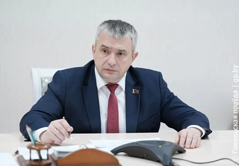 Отремонтировать дорогу и провести воду: прием граждан в Гомеле провел председатель облисполкома Иван Крупко