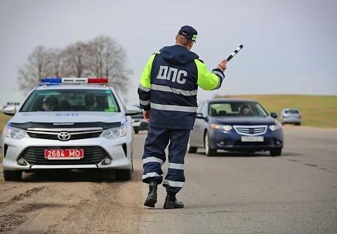 Превысили разрешенную скорость движения: более 1 800 нарушений ПДД выявили сотрудники ГАИ за предвыходные и выходные дни