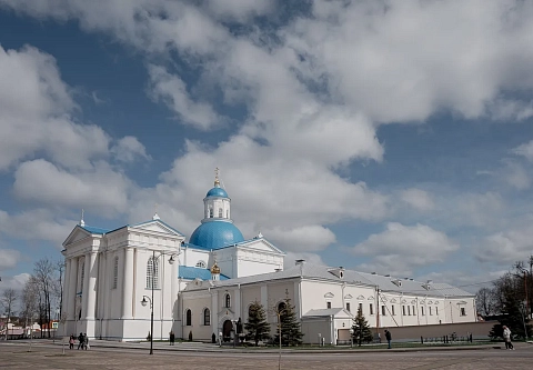 Из путешественника в паломники. В столичном Доме прессы говорили о духовных центрах Белорусской православной церкви 