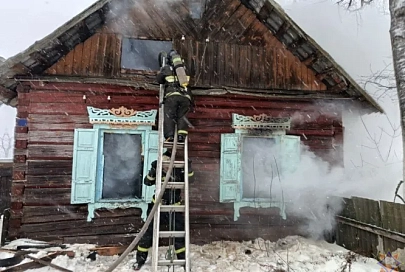 На пожаре в Буда-Кошелевском районе мужчина спас соседа