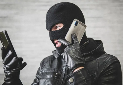 500 рублей за доверие: в Жлобине 18-летняя девушка лишилась денег после разговора в мессенджере с мошенником