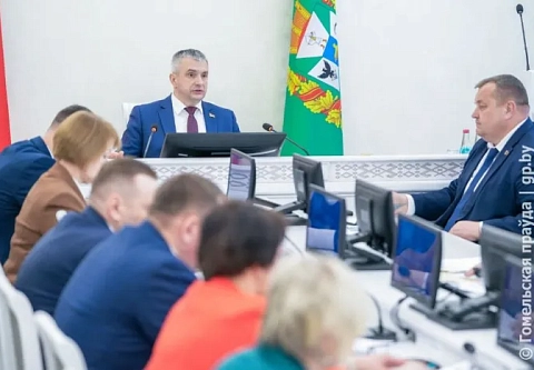 Всю сельхозтехнику, прошедшую техосмотр, выводим на поля. На аппаратном совещании в облисполкоме проанализировали подготовку к севу