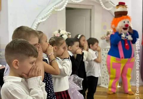 Пятрусь и Марыся на страже жизней: в гомельском детском саду №127 дошкольников научили основам безопасного поведения 