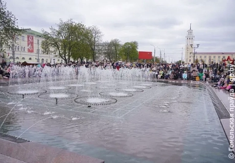 Да здравствует май - солнце, воздух и вода! Сезон фонтанов в Гомеле открыт