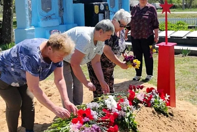 В Калинковичском районе состоялась церемония перезахоронения останков солдат, погибших в годы Великой Отечественной войны