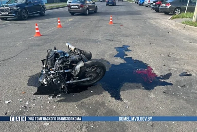В Калинковичах мотоциклист погиб после столкновения с авто