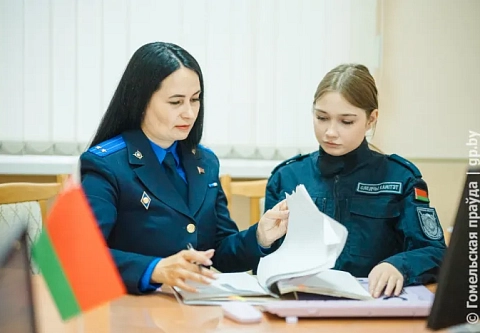 Нет слова "хочу", есть "должна": женщина-следователь из Гомеля рассказала о тонкостях и нюансах непростой работы