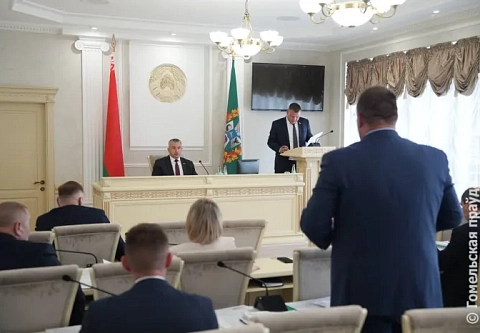 От эффективности производства до качества сферы услуг. В графике председателя облисполкома Ивана Крупко на этой неделе — ряд совещаний с руководством районов региона