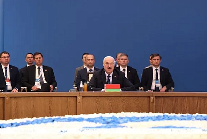 Лукашенко указал на необходимость исправлять ситуацию в промышленной политике ЕАЭС 