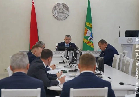 В каждой палате комфортные условия: на совещании под руководством председателя облисполкома Ивана Крупко рассмотрели ход ремонтных работ в Мозырском роддоме