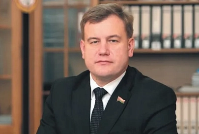 Член Совета Республики Национального собрания Республики Беларусь Дмитрий Владимирович Черняков проведет сегодня, 23 января, с 17.00 до 18.00 прием граждан