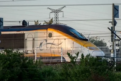 Париж – Лондон: движение поезда Eurostar было прервано из-за мигрантов на путях