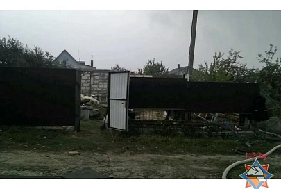 В Мозыре при подведении воды к дому землекопы повредили газопровод. Произошел взрыв