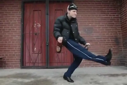 В Речице взбесившийся школьник ударил головой в лицо сорокалетнего рабочего метизного завода 