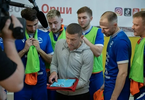 Гомельская БЧ сократила отставание от "Витэна" в полуфинальной серии чемпионата Беларуси по мини-футболу 2026