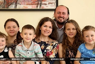 Более 900 семей Гомельской области воспитывают пятерых и более детей