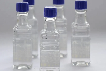 В Хойниках продавец магазина торговал разведенным спиртом