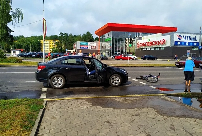 В Светлогорске на пешеходном переходе сбили девочку. ГАИ ищет очевидцев