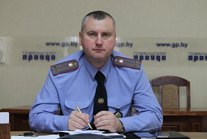 Начальник областной ГАИ о заторах, росте числа автомобилей и парковке во дворах