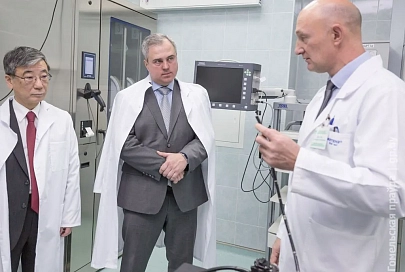 Торжественная церемония передачи эндоскопического оборудования прошла в областной детской клинической больнице