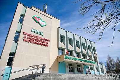 Шесть из девяти пациентов с COVID-19 после переливания донорской плазмы пошли на поправку