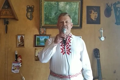 Артисты народного клуба "Прометей" записали на видео поздравления и песни, посвященные Великой Победе