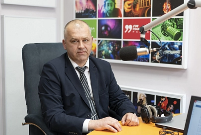 Главврач горбольницы №3 Гомеля рассказал, как помогает лечение плазмой крови переболевших COVID-19 пациентам с коронавирусом. Правда Радио Live
