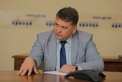О тонкостях пчеловодства и перспективных на Гомельщине сельхозкультурах: прямая линия с первым заместителем председателя облисполкома