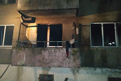«Внизу горит квартира. У нас маленькие дети…»: на пожаре в Лоевском районе работниками МЧС спасено шесть человек и эвакуировано трое