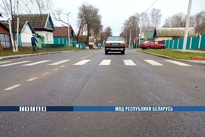 В Ветке на переходе автомобиль сбил женщину 