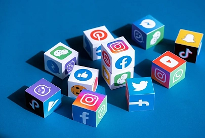 Пользователи по всему миру сообщают о сбоях в работе WhatsApp, YouTube и Telegram