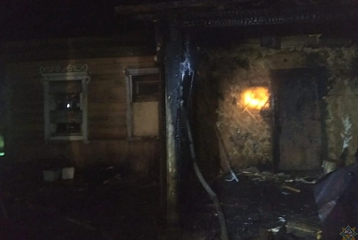 В Ветке сосед спас на пожаре пенсионера