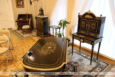 ФОТОФАКТ: Новая постоянная экспозиция открылась в Гомельском дворцово-парковом ансамбле