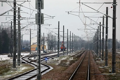 В Октябрьском районе на железнодорожном перегоне пострадал пешеход
