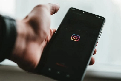 Instagram будет удалять аккаунты за оскорбления в личных сообщениях