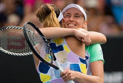 Белоруска Арина Соболенко и бельгийка Элисе Мертенс вышли в финал Australuan Open