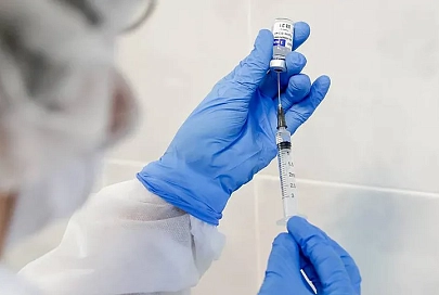 Массовая вакцинация от коронавируса в Беларуси начнется с апреля