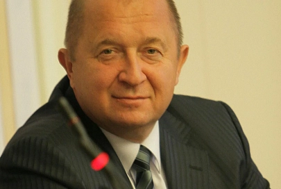 Почетному гражданину Гомельской области и Светлогорска Александру Якобсону 18 апреля исполнилось 70 лет