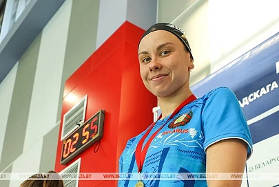 Алина Змушко стала чемпионкой Беларуси по плаванию на дистанции 200 м комплексом