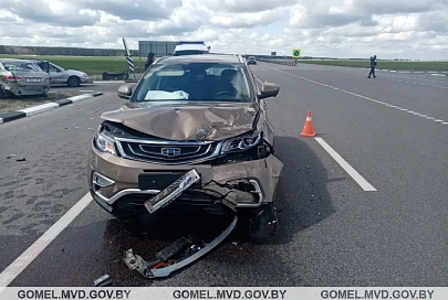 В Гомельской области за сутки произошло 2 ДТП, 4 человека пострадали