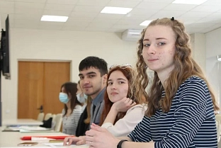 В ГГУ имени Ф. Скорины прошла региональная олимпиада по экономике