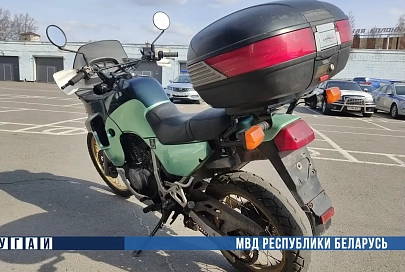 В Гомеле мотоциклист пытался скрыться от сотрудников ГАИ, а в итоге получил 11 протоколов