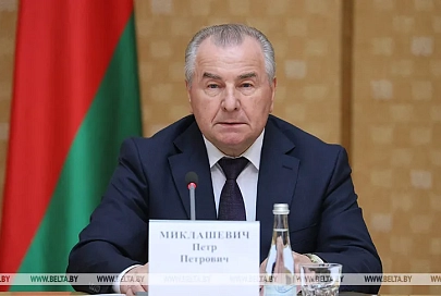 В Беларуси предлагается ограничить законодательную функцию Президента в части издания декретов