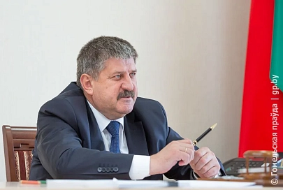 Благоустройство дорог и жилья, электрификация - Соловей провел прием граждан в Петрикове